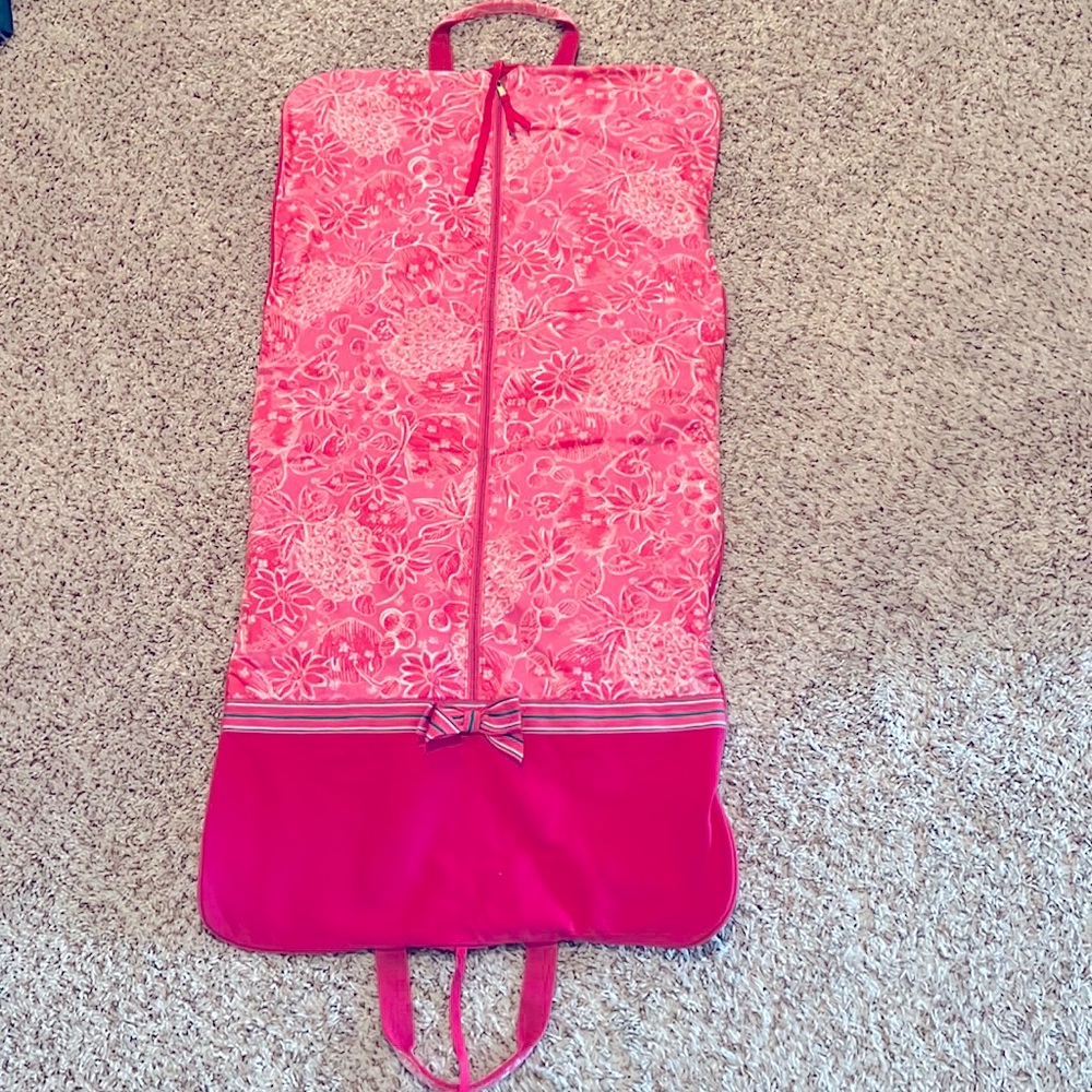 Lilly Pulitzer Garmet Bag